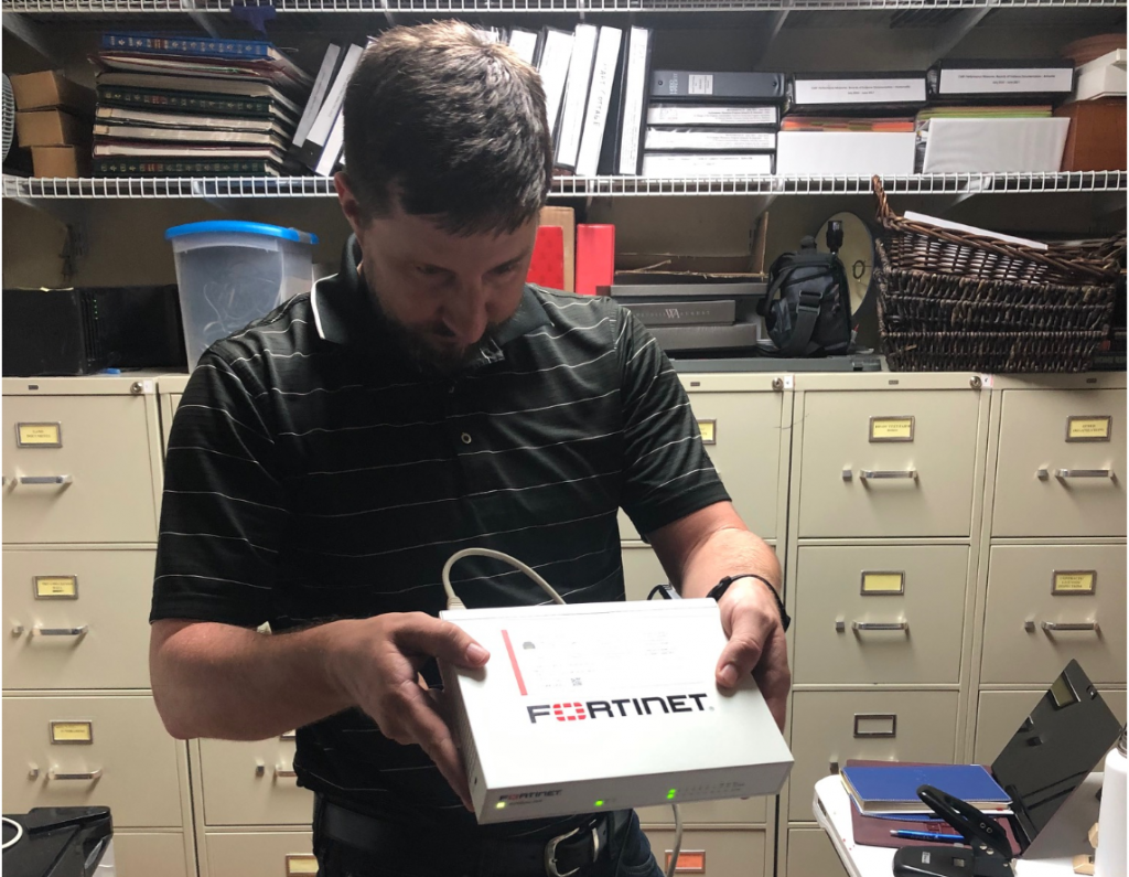 Technologist Ben is providing Tech Therapy at Hinds' Feet Farms.